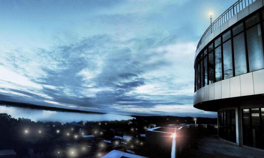 River City Hotel Мукдахан Екстериор снимка