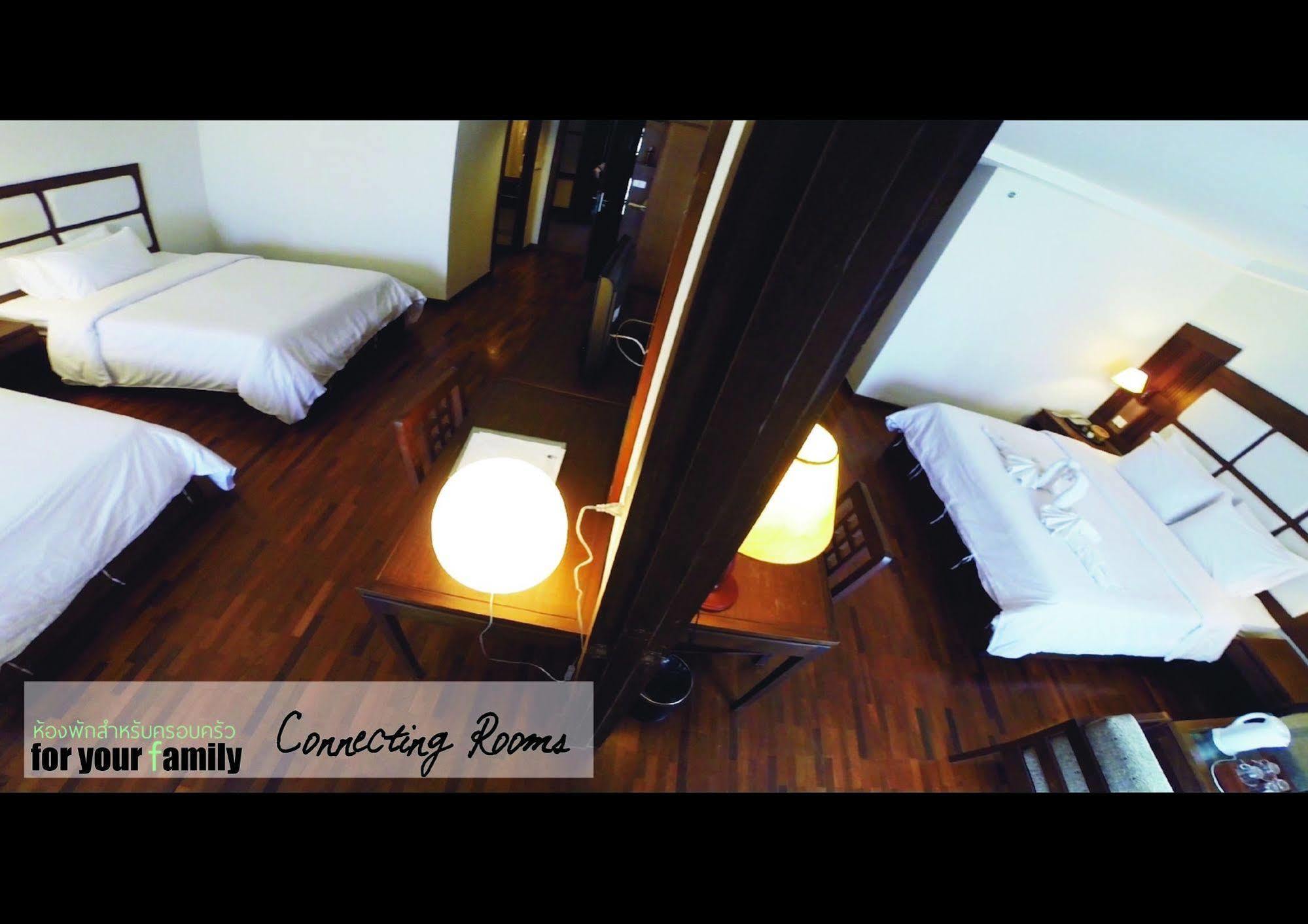 River City Hotel Мукдахан Екстериор снимка
